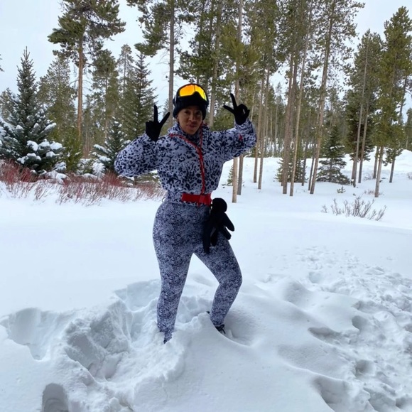 Leopard print ski two piece( pants and jacket) - Picture 1 of 2